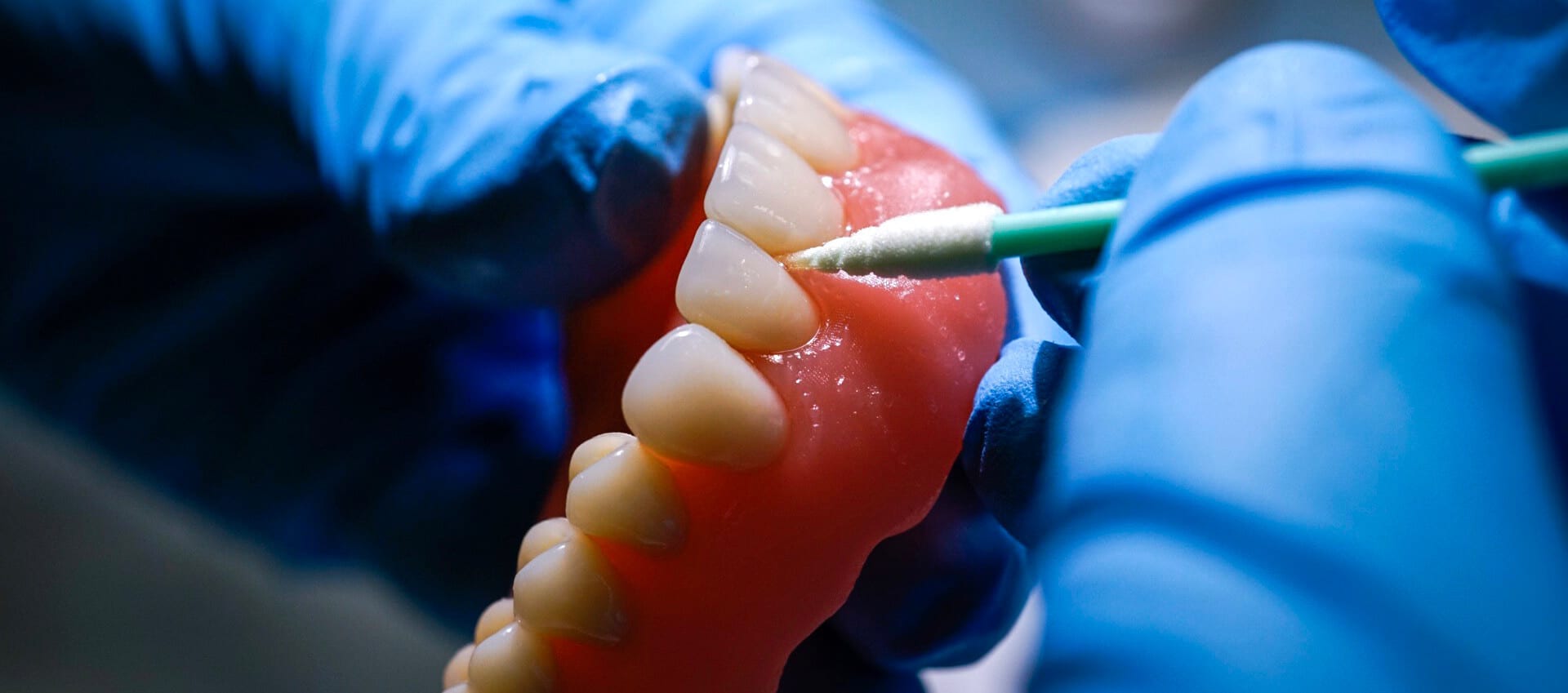 Absolute Dental Services Creates Premium Dentures Using Carbon’s Digital Manufacturing Platform